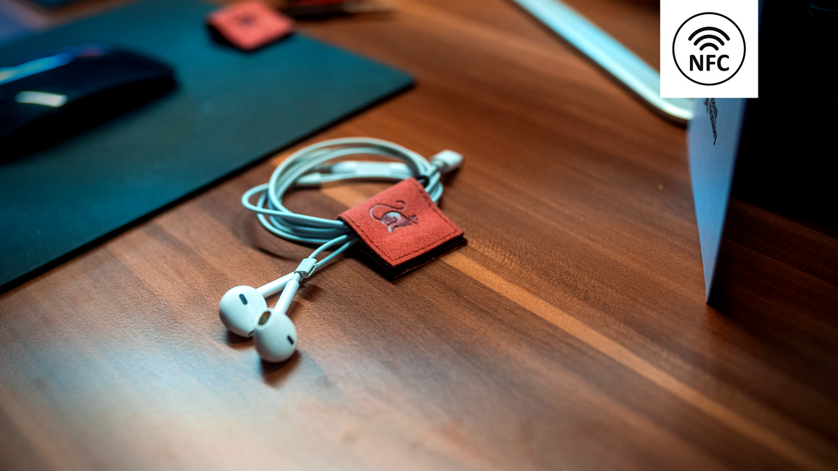 AgentSmart™️ | NFC Multitool Cable Organizer | Red