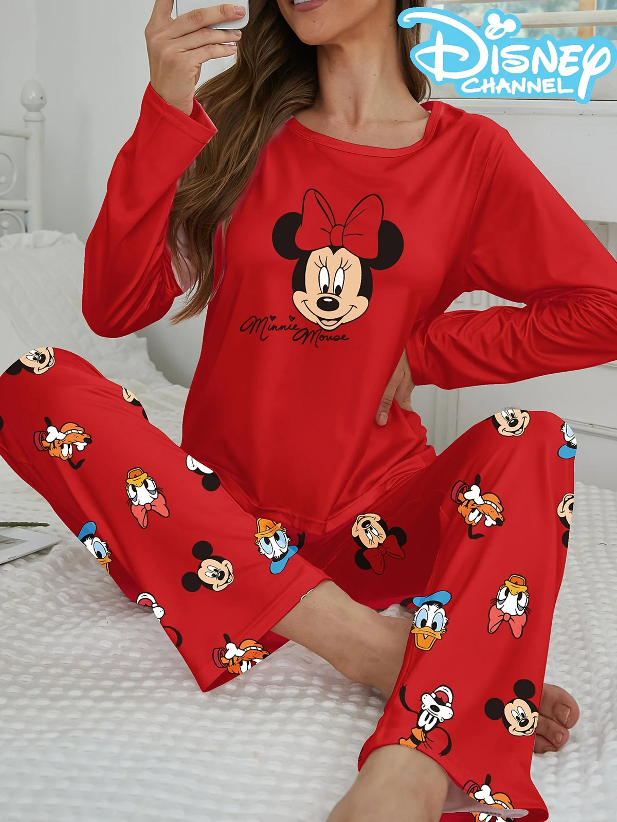 Women's pajama set with cute Disney Minnie prints, long-sleeved top and pants, comfortable for home or outdoor wear
