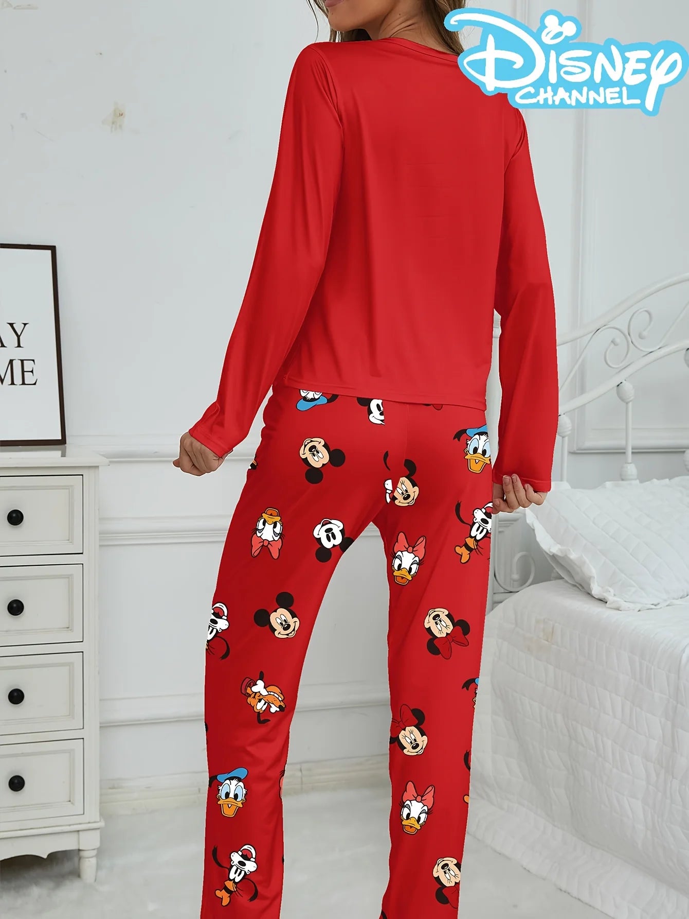 Women's pajama set with cute Disney Minnie prints, long-sleeved top and pants, comfortable for home or outdoor wear